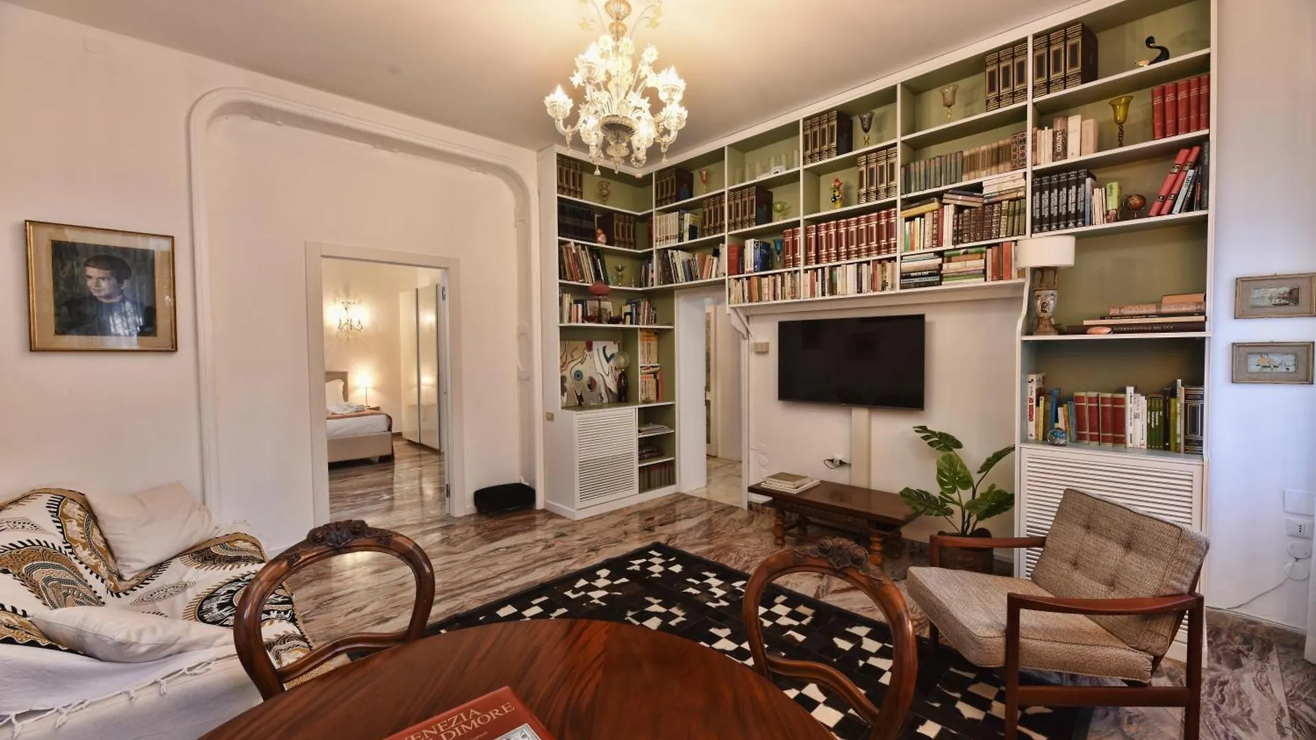 Soderini Splendor: First Floor Palazzo Charm At Castello Square Daire Venedik