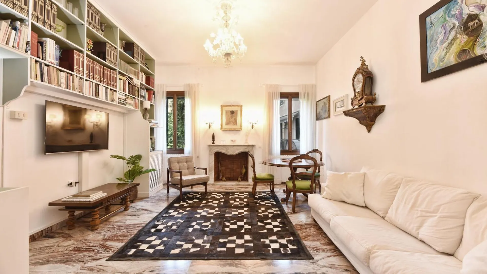 Soderini Splendor: First Floor Palazzo Charm At Castello Square Daire Venedik